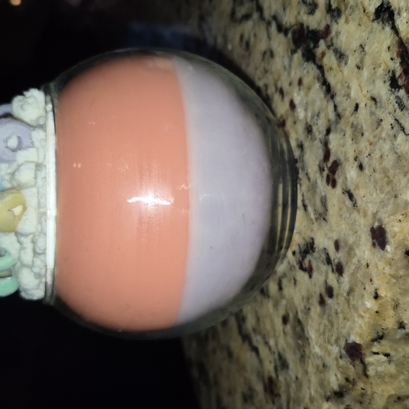 Soy Wax Candle -Handcrafted - Picture 2 of 3